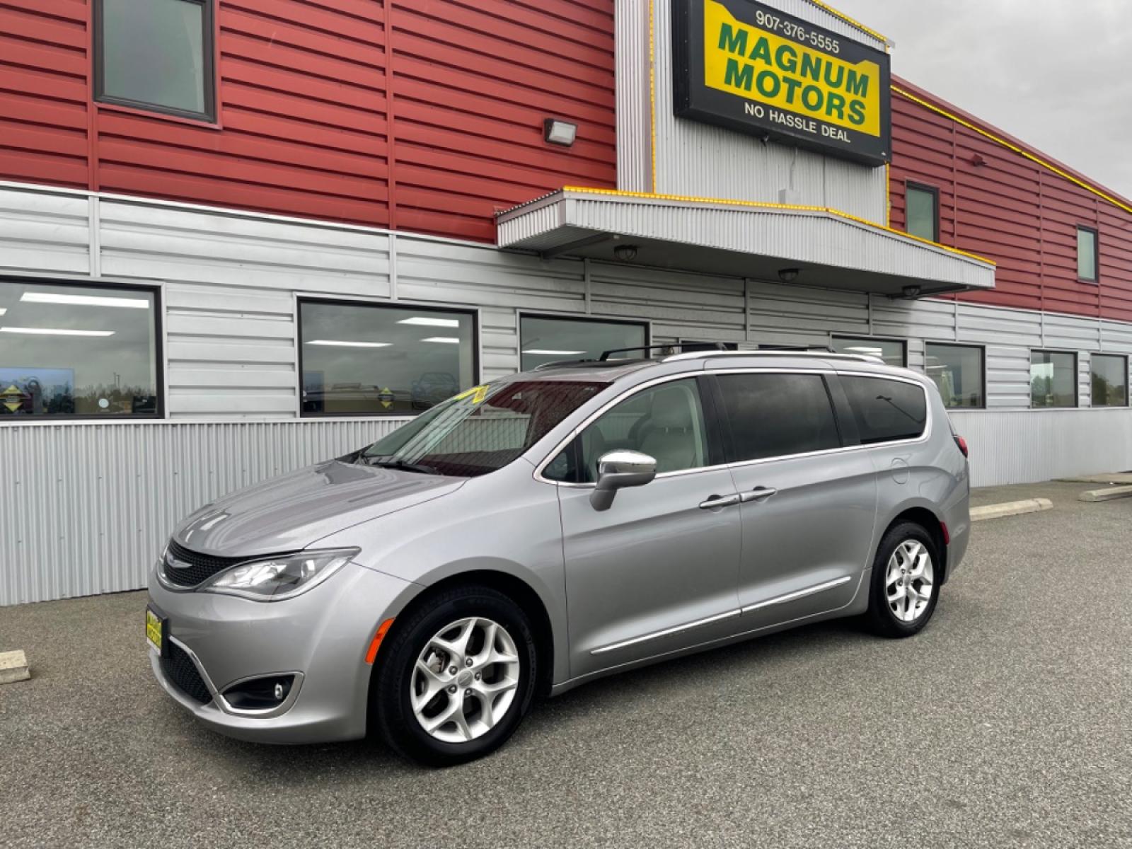 2020 SILVER CHRYSLER PACIFICA LIMITED (2C4RC1GG5LR) with an 3.6L engine, Automatic transmission, located at 1960 Industrial Drive, Wasilla, 99654, (907) 274-2277, 61.573475, -149.400146 - Photo #1