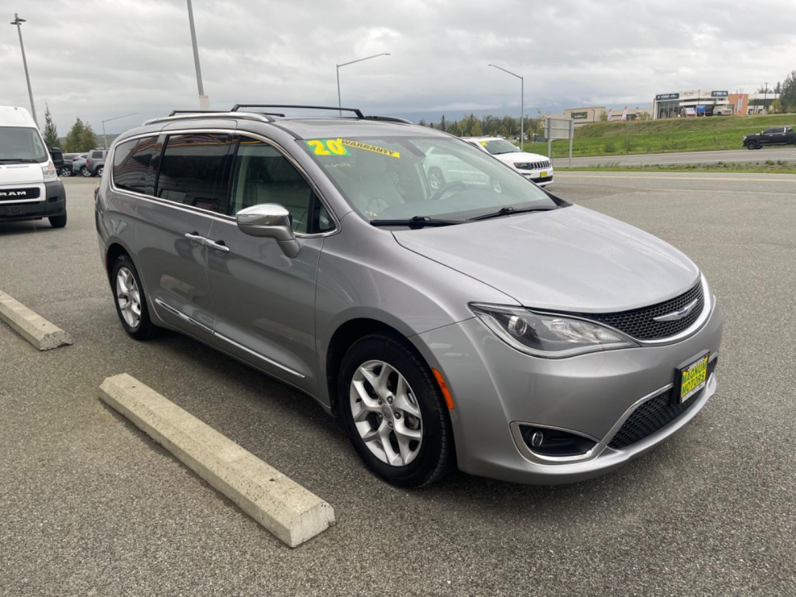 2020 SILVER CHRYSLER PACIFICA LIMITED (2C4RC1GG5LR) with an 3.6L engine, Automatic transmission, located at 1960 Industrial Drive, Wasilla, 99654, (907) 274-2277, 61.573475, -149.400146 - Photo #5