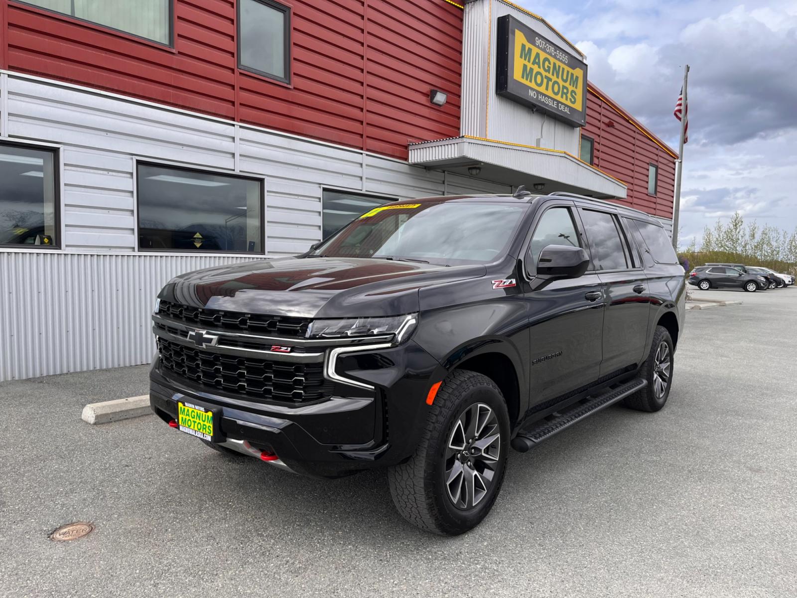 2022 BLACK /black leather CHEVROLET SUBURBAN Z71 (1GNSKDKD2NR) with an 5.3L engine, Automatic transmission, located at 1960 Industrial Drive, Wasilla, 99654, (907) 274-2277, 61.573475, -149.400146 - Photo #2